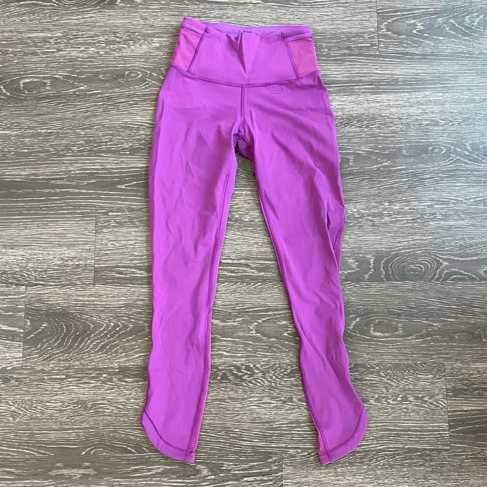 Lululemon High-rise Leggings with Mesh Detail and Pockets - Purple